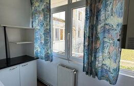 Apartament 3 camere, decomandat, Zona 9 Mai, Et 2