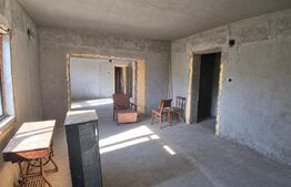 Casa 4 camere, 150 mp, teren 1470 mp, zona Ursati