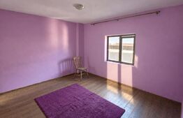 Casa 4 camere, 150 mp, teren 1470 mp, zona Ursati