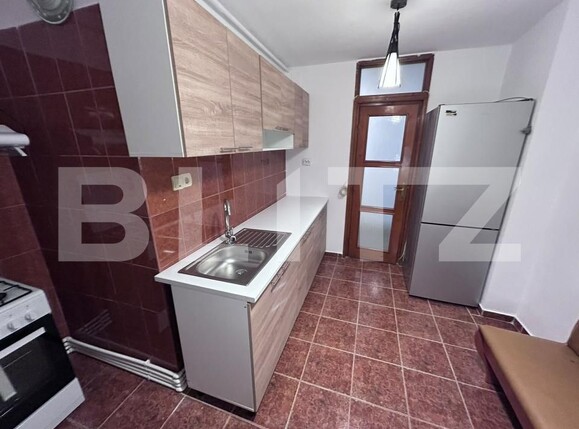 Apartament de închiriat 3 camere 9 Mai - 208720AI | BLITZ Târgu Jiu | Poza2