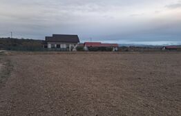Teren de vânzare, 11.693 mp, zona Cornești 