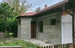 Casa cu 2 camere, 50 mp, teren 600 mp, Ultracentral