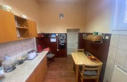 Casa spațioasă cu 4 camere, 110 mp utili, Semicentral