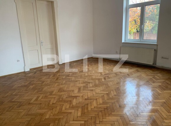 Casa de închiriat 3 camere Central - 102098CI | BLITZ Târgu Mureș | Poza1