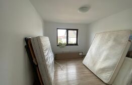 Casa spatioasa, 4 camere, 136 mp si teren 900 mp, Nazna 