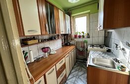Apartament cu 3 camere, semidecomandat, 54 mp, etaj intermediar, Tudor