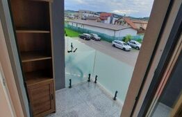 Apartament cu 2 camere, primul etaj, 63 mp, decomandat, Unirii