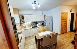 Apartament cu 2 camere, primul etaj, 63 mp, decomandat, Unirii