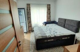 Apartament cu 2 camere, primul etaj, 63 mp, decomandat, Unirii