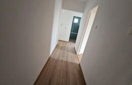 Apartament cu 2 camere, 54 mp, decomandat, ultimul etaj, Unirii