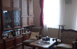 Casa cu 4 camere, 95 mp, teren cu 105 mp, curte comuna, Libertatii