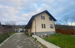  Casa cu 4 dormitoare, 180 mp și teren 1000 mp, in Budiu Mic