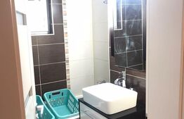 Apartament 3 camere, 80 mp