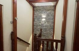 Casa cu 4 camere, 210 mp utili, teren cu 350 mp, Dambul Pietros