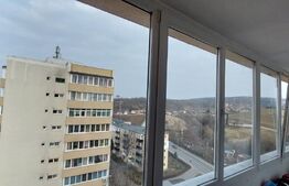 Apartament cu 2 camere, 52 mp, decomandat, Dambul Pietros