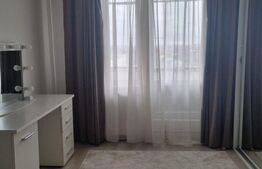 Apartament cu 3 camere, 80 mp, decomandat, Unirii