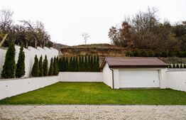 Vila cu 4 camera, 105 mp utili, 1100 mp teren, Corunca