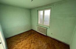 Apartament 3 camere, 64 mp, semidecomandat, cu balcon, Zona Dambu