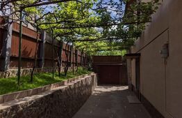 Casa cu 3 camere, 200 mp utili, teren cu 267 mp, Platou