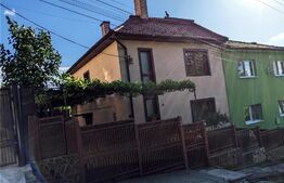 Casa cu 3 camere, 200 mp utili, teren cu 267 mp, Platou