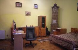 Apartament de 3 camere, 112 mp, Piața Trandafirilor