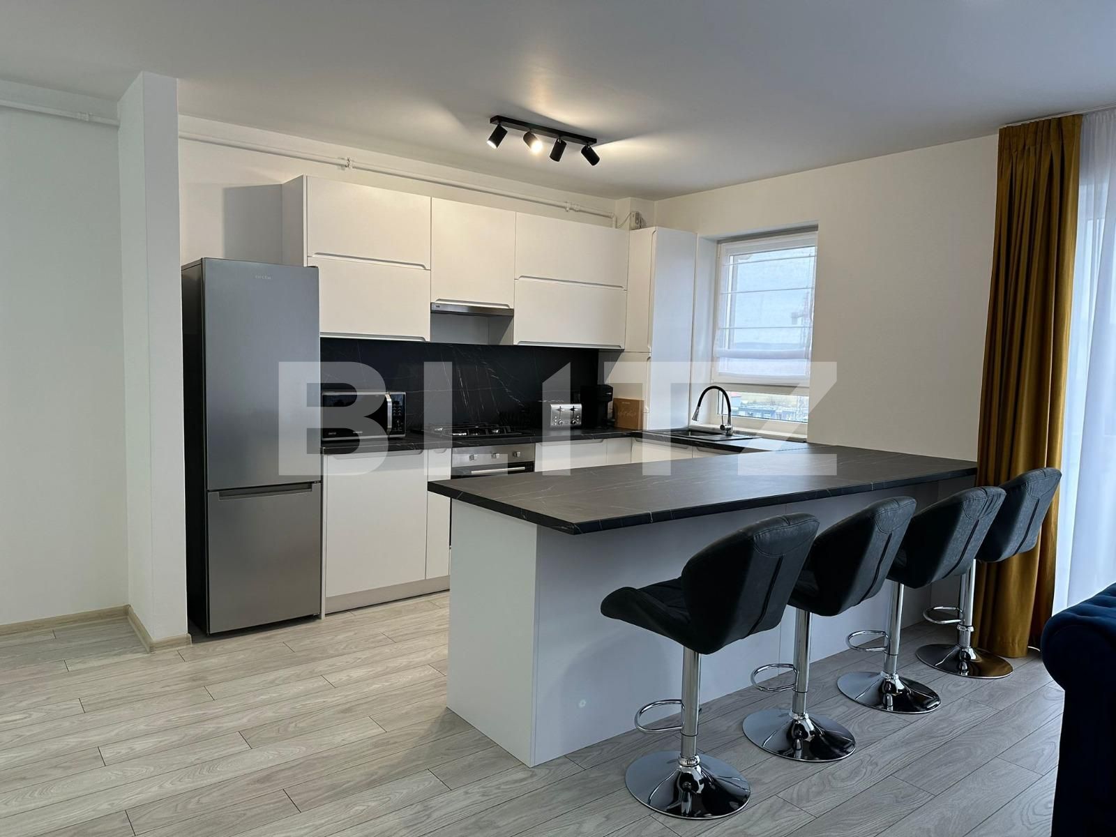 Apartament de închiriat 3 camere Libertatii - 107120AI | BLITZ Târgu Mureș | Poza3