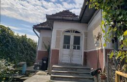 Casa de VANZARE, 65mp utili, 2 camere, zona comuna Sincai