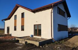 Casa de tip Duplex, 105mp, zona Ernei