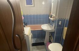 Apartament  doua camere, decomandat, 54mp