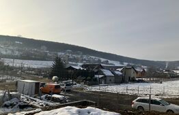 Casa individuala semifinisata in Sanisor