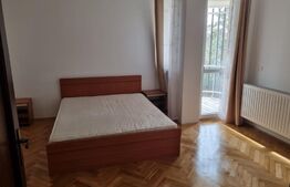 Apartament cu 3 dormitoare, zona Semicentrala
