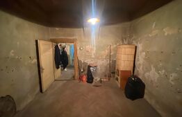 Apartament 2 camere, 45 mp, parter, decomandat, tavan înalt, Piața Trandafirilor