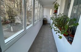 Apartament cu 3 camere, 60mp, Centru
