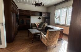 Casa mare cu curte, zona Centrala