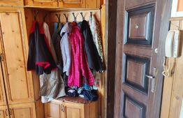 Apartament cu 3 camere, 59mp, semidecomandat, zona Tudor