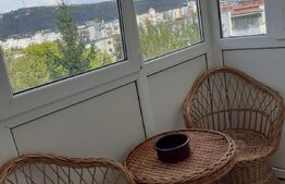 Apartament cu 3 camere, 72mp, decomandat, zona Tudor