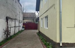 Casa in Targu-Mures, Semicentral
