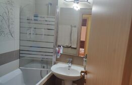 Apartament cu 3 camere + garaj, zona Tudor