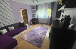 Apartament 3 camere, semidecomandat, zona Tudor 