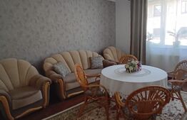 Casa cu mansarda, 4 camere, 2 bai