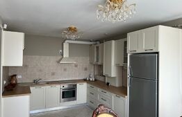 Casa cu 4 dormitoare, 210 mp utili, 1000 mp teren, in Sancrai