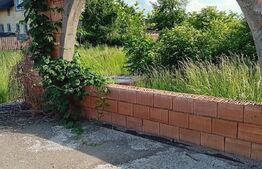 Teren cu casa in constructie,600 mp,Sangeorgiu de Mures