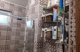 Apartament 3 camere, decomandat, 62 mp, Dambu