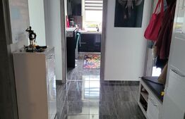 Apartament 3 camere, 72 mp, Maurer