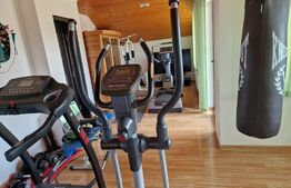 Casa 3 camere, 400mp, Unirii