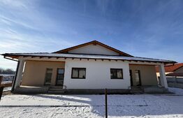 Casa 2 camere, 80 mp utili, 250 mp teren, Sancraiul de Mures