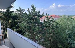 Apartament 3 camere, 70mp, zona Cornisa