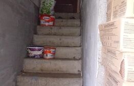 Casa 3 camere, 140 mp utili, 500 mp teren, Livezeni