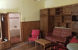 Casa 3 camere, 100mp, zona Central