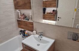 Apartament 3 camere, 73 mp, zona Cornișa